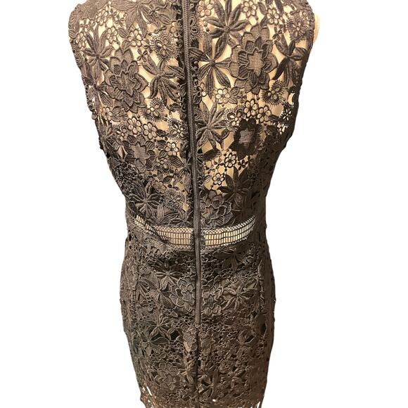 BARDOT PARIS LACE MIDI DRESS - Picture 3 of 3